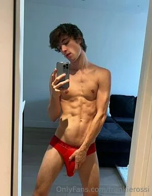 frankierossi / itsfrankierossi nude photo #0008