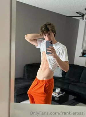 frankierossi / itsfrankierossi nude photo #0019