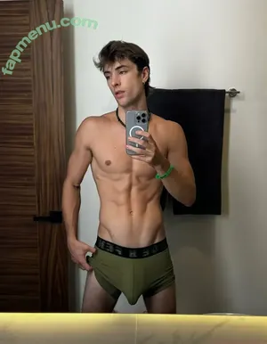 frankierossi / itsfrankierossi nude photo #0086