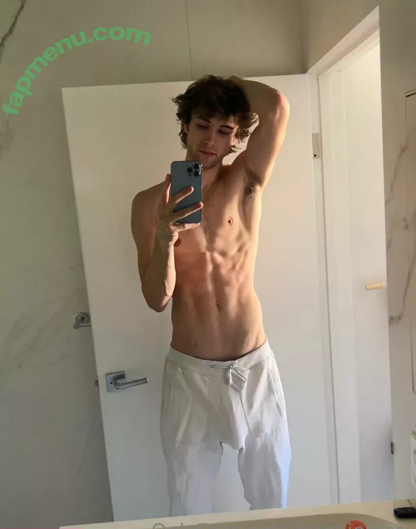 frankierossi nude photo #0007 (itsfrankierossi)