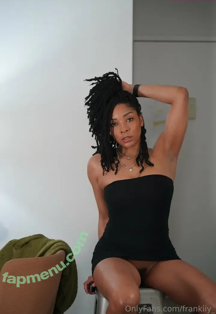 Frankiiy nude photo #0338 (frankiiy_ / no.frankiiy_)
