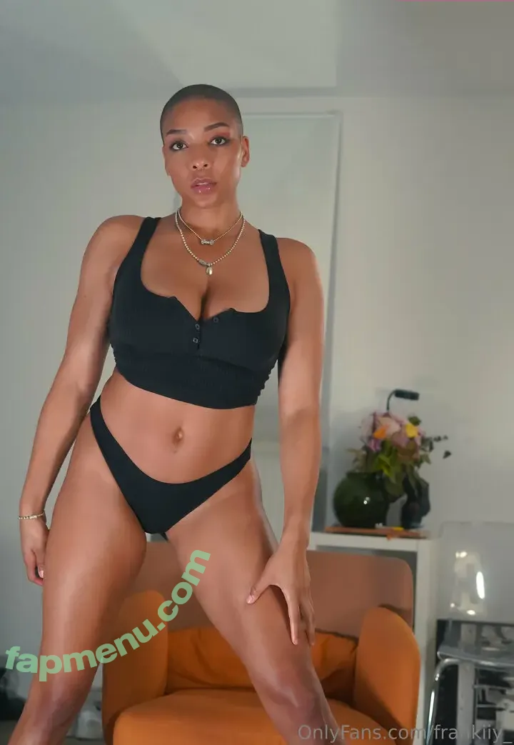 Frankiiy nude photo #0377 (Frankiiy_ / no.frankiiy_)