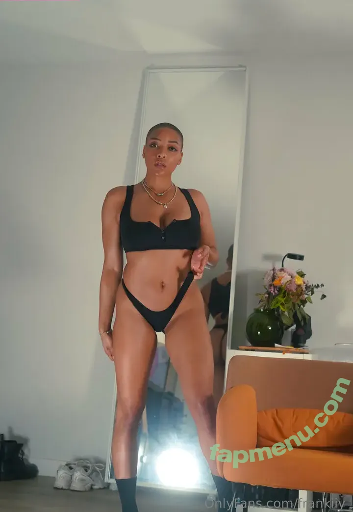 Frankiiy nude photo #0379 (Frankiiy_ / no.frankiiy_)