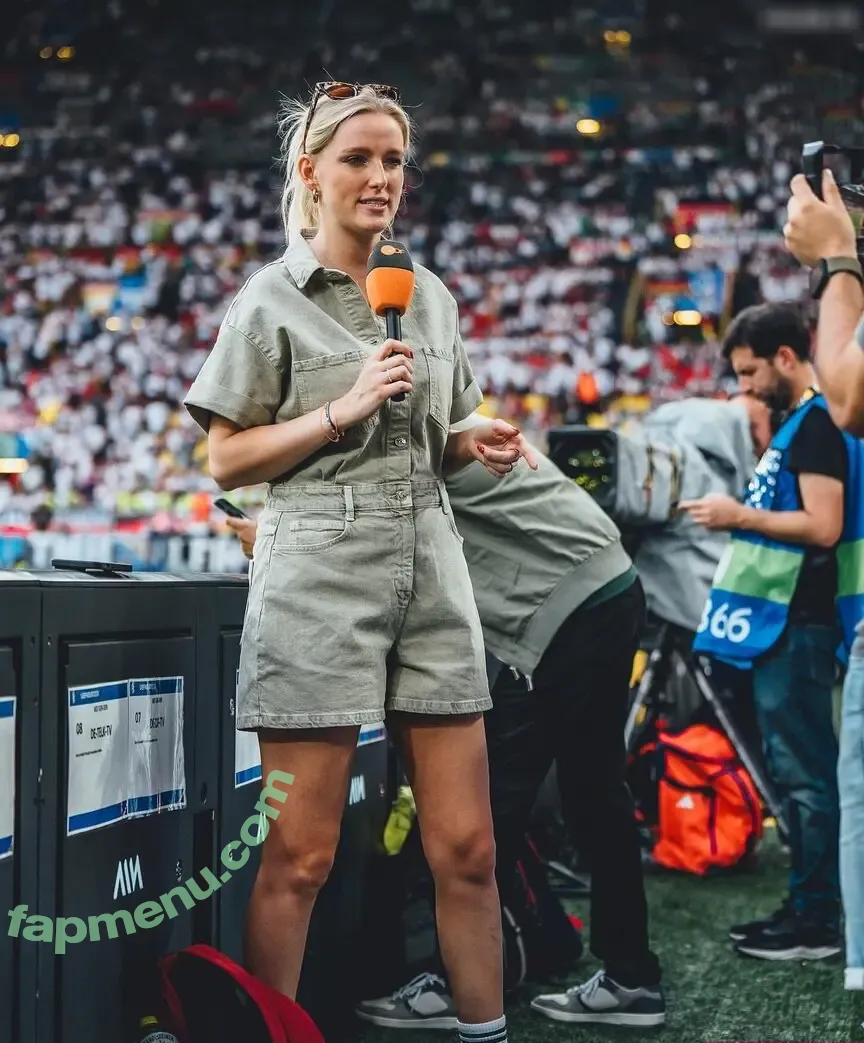 Franzi Müllers (franzi.marie) ZDF-Reporterin Sport nude photo #0009 (franzi.marie)