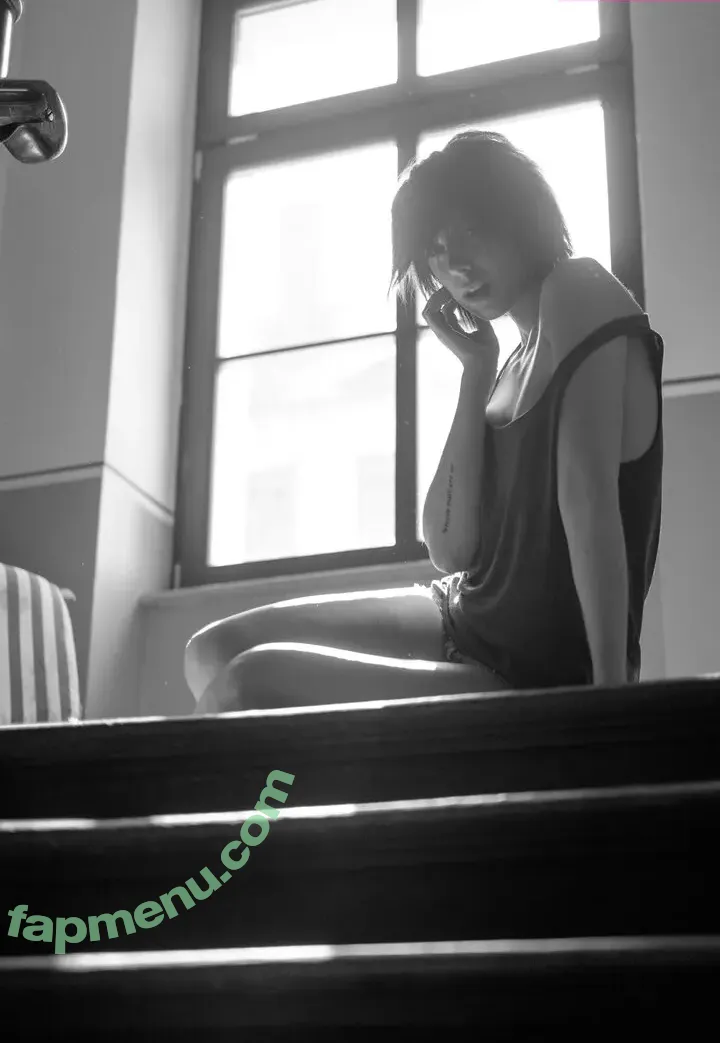 Franzi nude photo #0099 (franzitoyou / miss.fraenzis)
