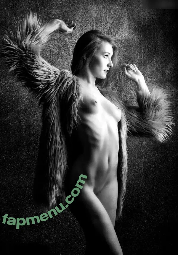 Franziska Zacher nude photo #0018 (Franziska Zacher)