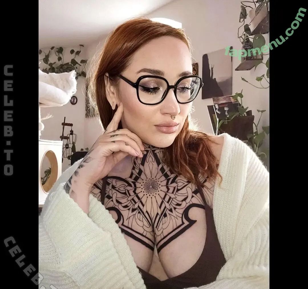 Frau Kopf nude photo #0175 (Fraukopf / u511177482)