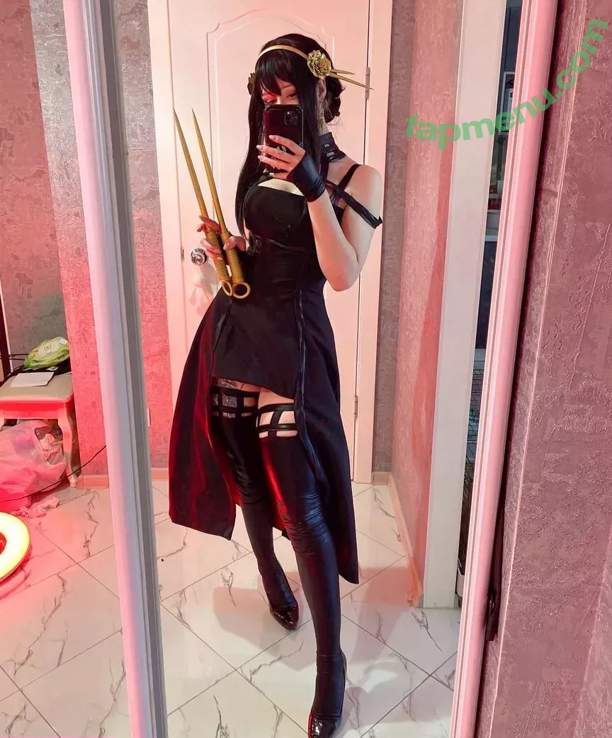 frauleinmilk nude photo #0111 (suisai.uwu / suisaiuwu)