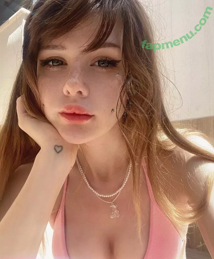 frauleinmilk nude photo #0175 (suisai.uwu / suisaiuwu)