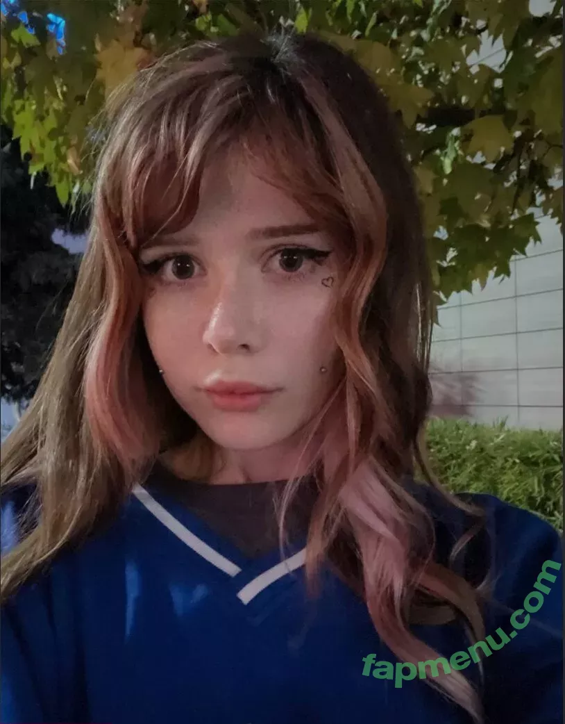 frauleinmilk nude photo #0221 (suisai.uwu / suisaiuwu)