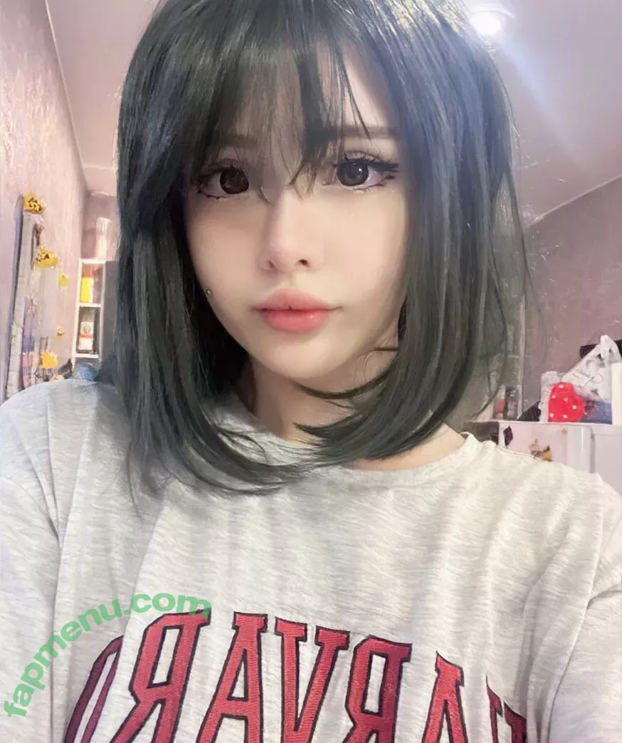 frauleinmilk nude photo #0247 (suisai.uwu / suisaiuwu)