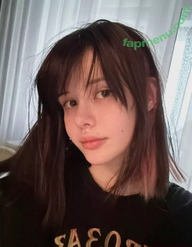 frauleinmilk nude photo #0271 (suisai.uwu / suisaiuwu)