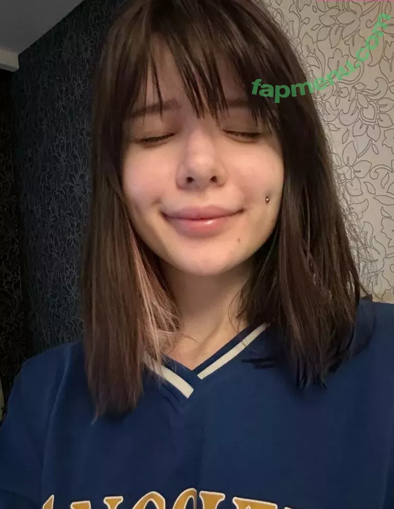 frauleinmilk nude photo #0277 (suisai.uwu / suisaiuwu)