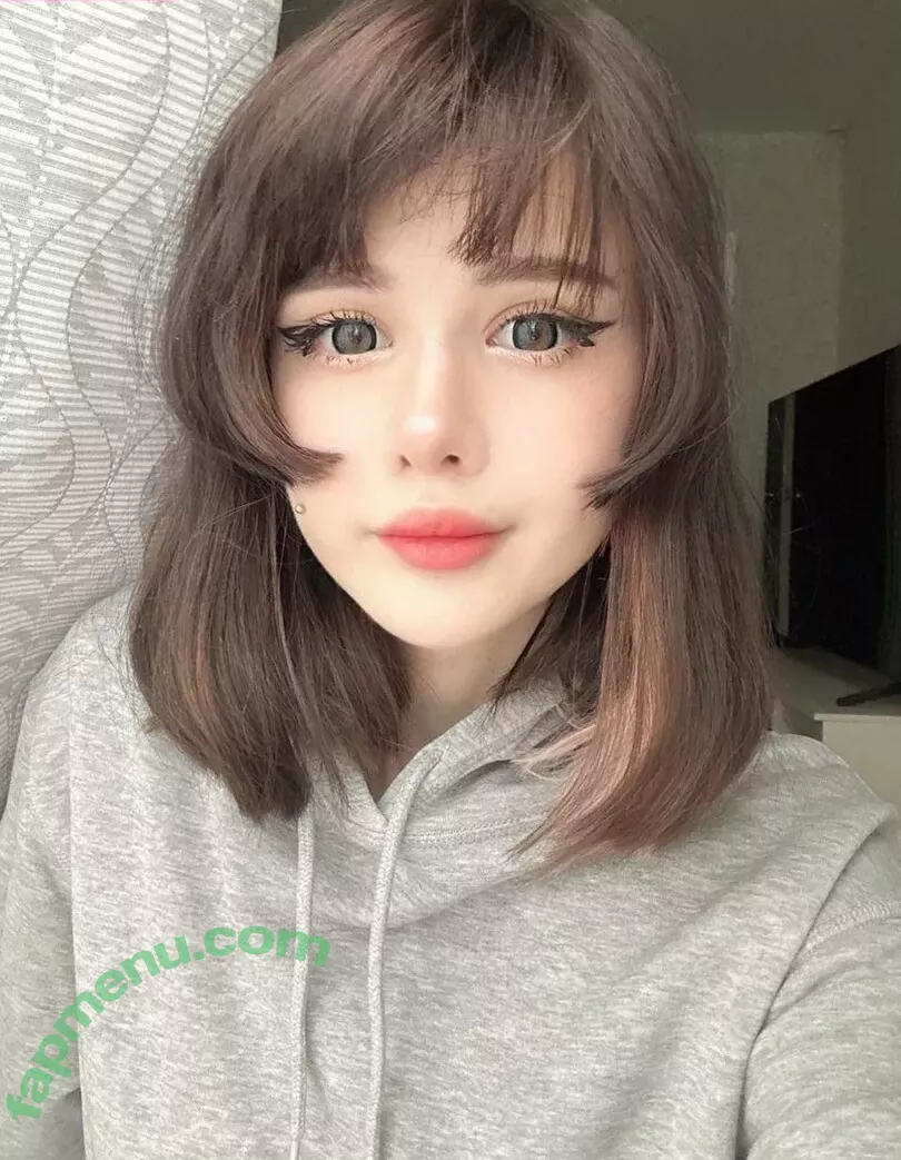 frauleinmilk nude photo #0388 (suisai.uwu / suisaiuwu)