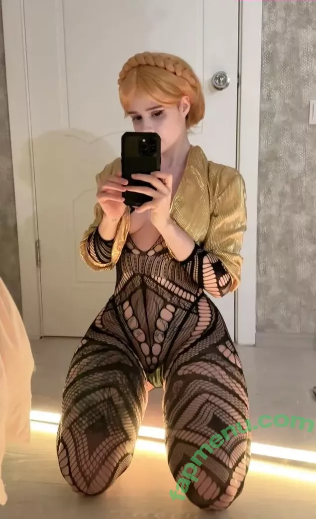 frauleinmilk nude photo #0400 (suisai.uwu / suisaiuwu)