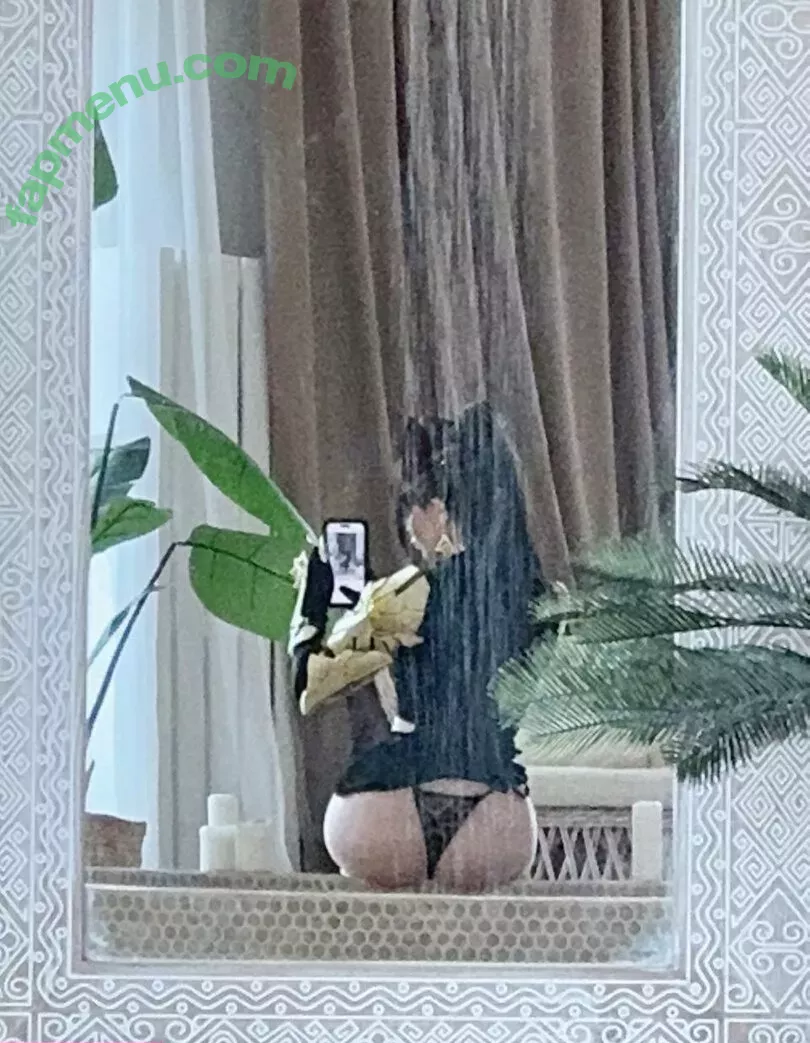 frauleinmilk nude photo #0438 (suisai.uwu / suisaiuwu)