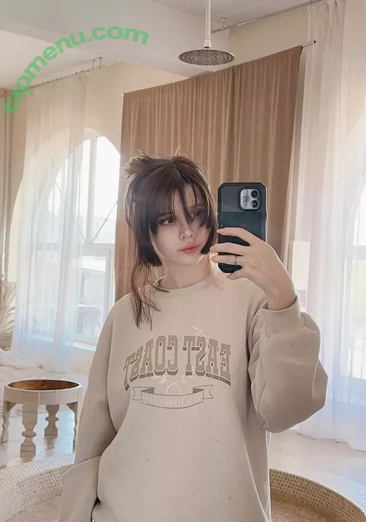 frauleinmilk nude photo #0447 (suisai.uwu / suisaiuwu)