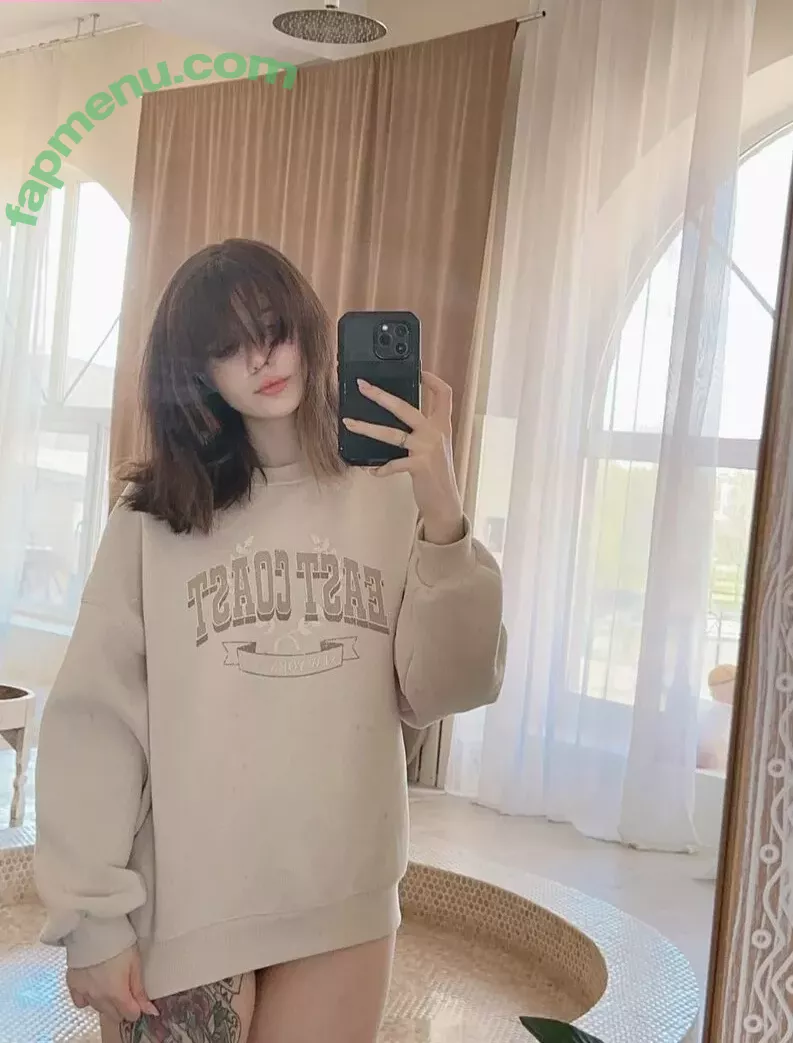 frauleinmilk nude photo #0448 (suisai.uwu / suisaiuwu)