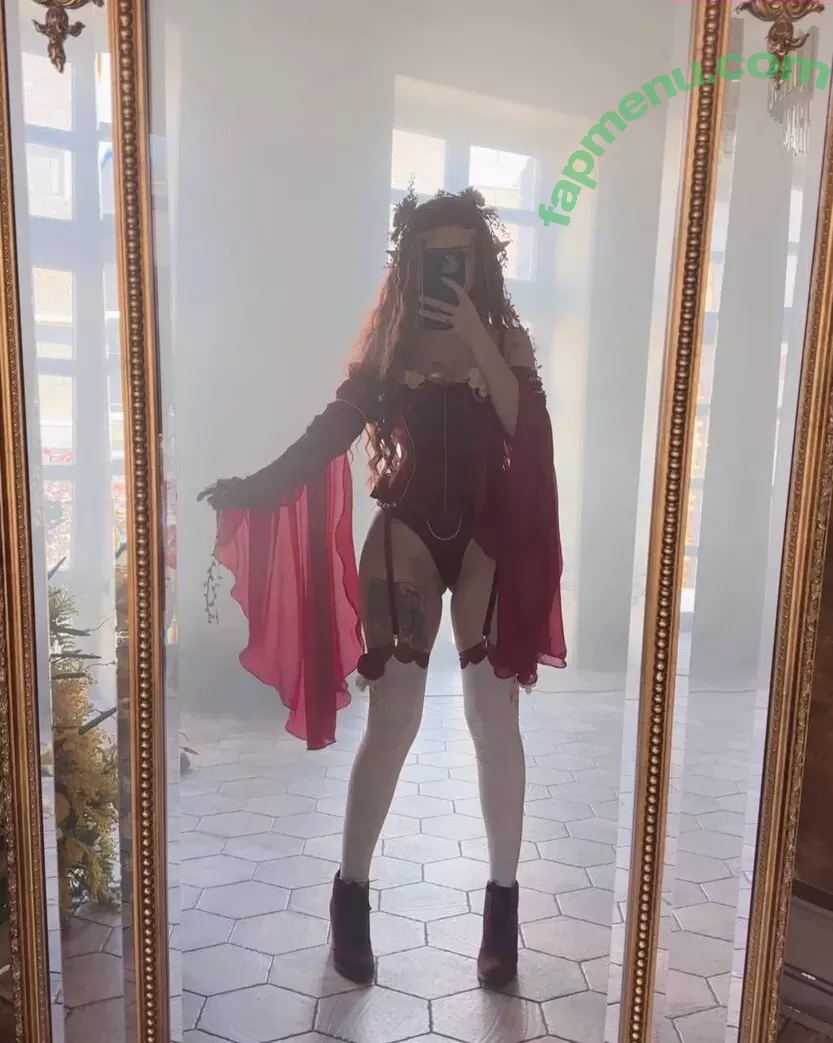 frauleinmilk nude photo #0462 (suisai.uwu / suisaiuwu)