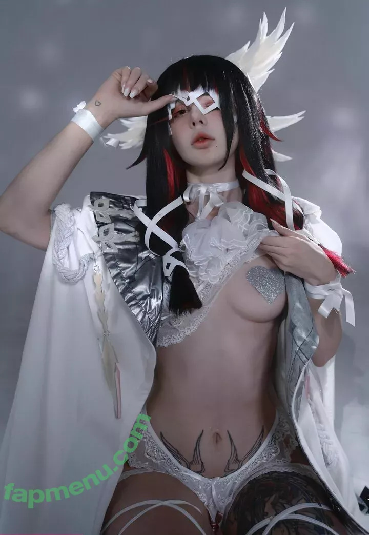 frauleinmilk nude photo #0485 (suisai.uwu / suisaiuwu)