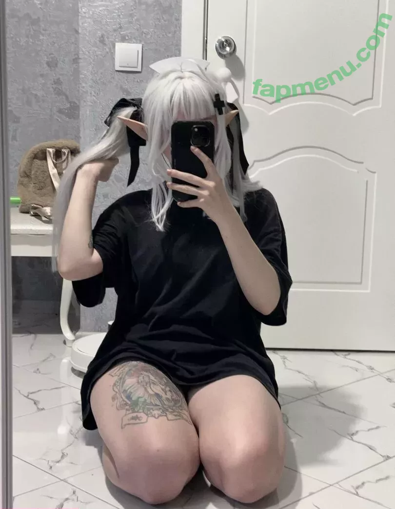 frauleinmilk nude photo #0509 (suisai.uwu / suisaiuwu)