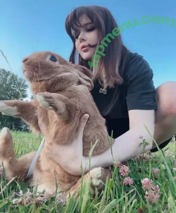 frauleinmilk nude photo #0515 (suisai.uwu / suisaiuwu)