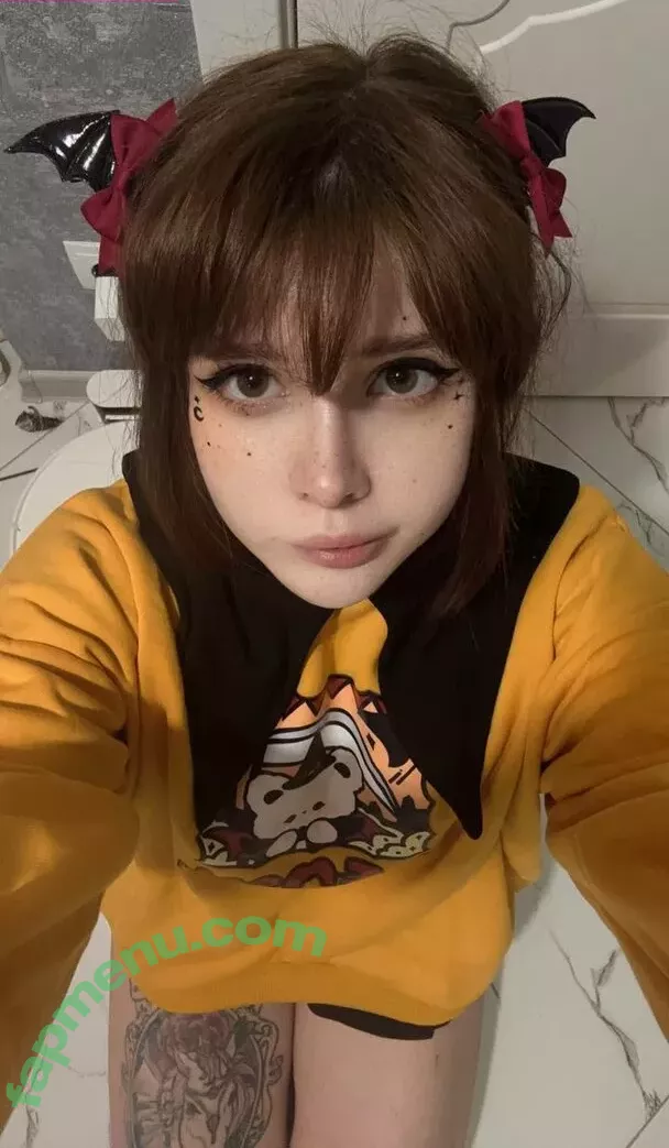 frauleinmilk nude photo #0541 (suisai.uwu / suisaiuwu)