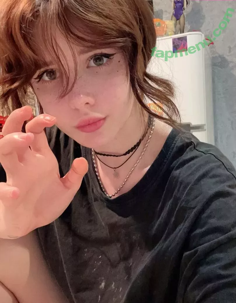 frauleinmilk nude photo #0549 (suisai.uwu / suisaiuwu)