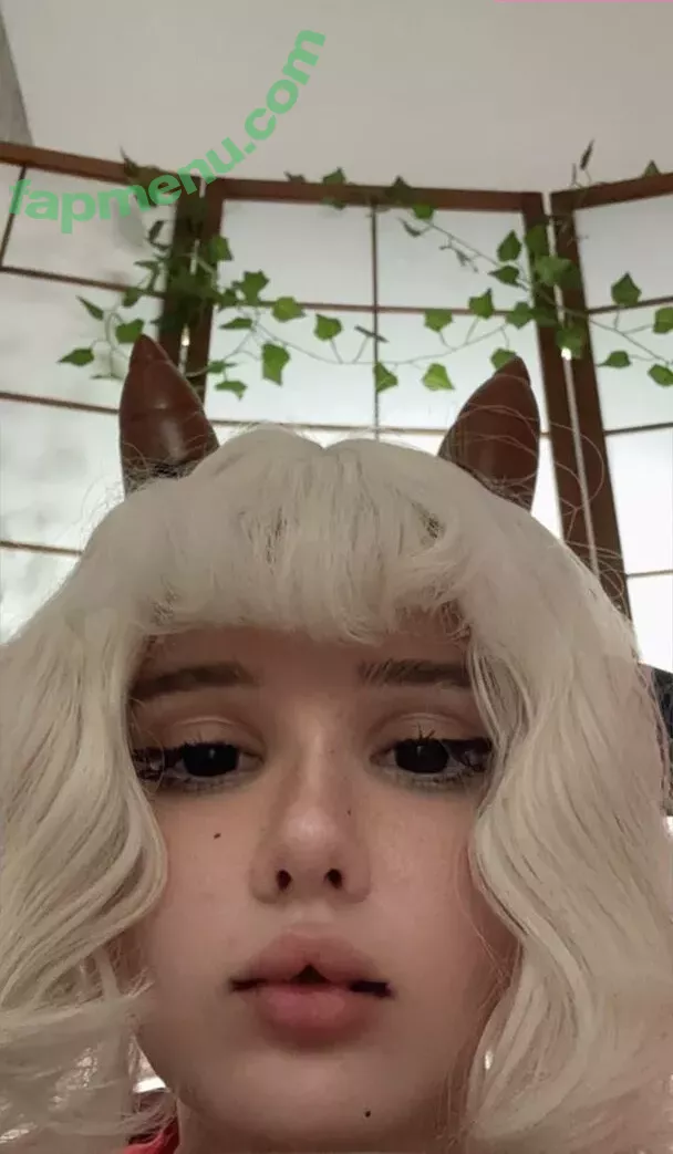 frauleinmilk nude photo #0569 (suisai.uwu / suisaiuwu)