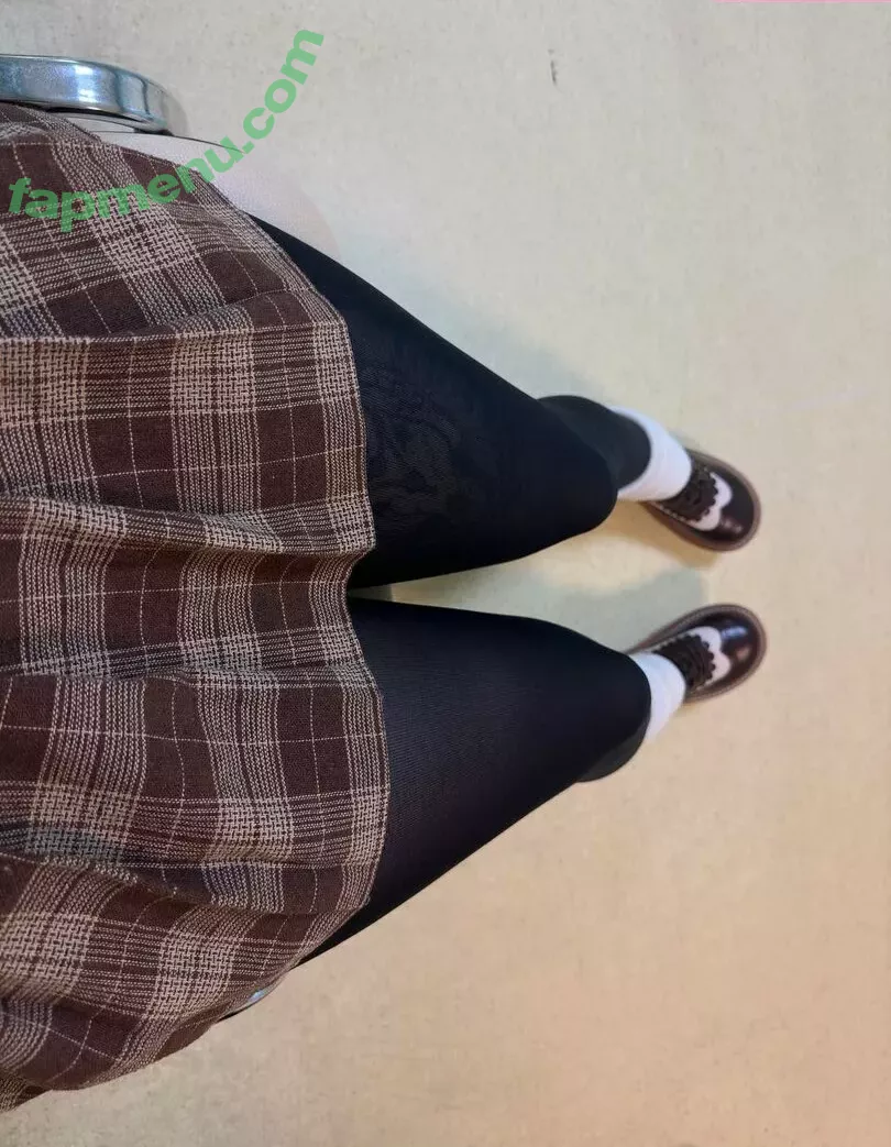 frauleinmilk nude photo #0580 (suisai.uwu / suisaiuwu)