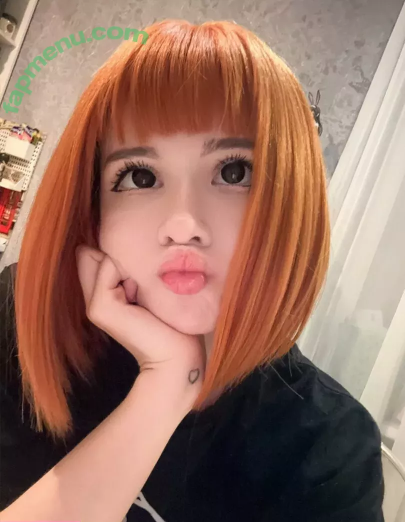 frauleinmilk nude photo #0584 (suisai.uwu / suisaiuwu)