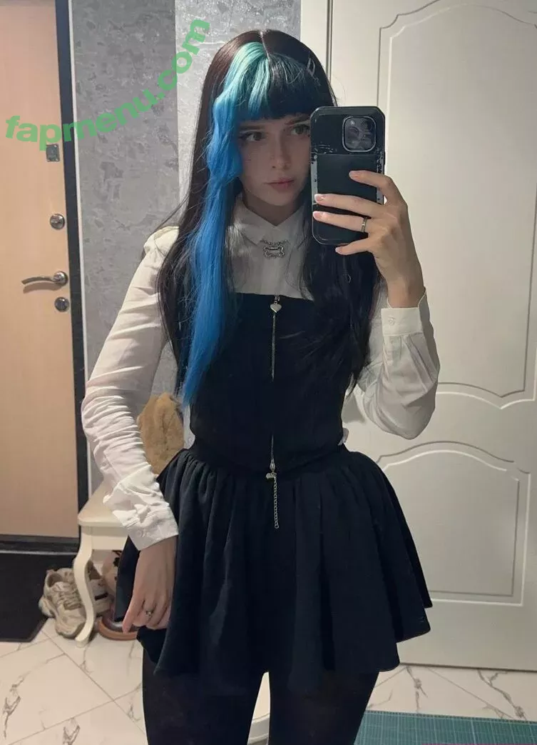 frauleinmilk nude photo #0592 (suisai.uwu / suisaiuwu)