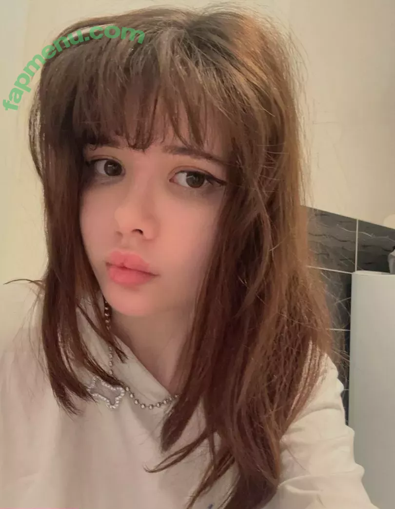 frauleinmilk nude photo #0631 (suisai.uwu / suisaiuwu)