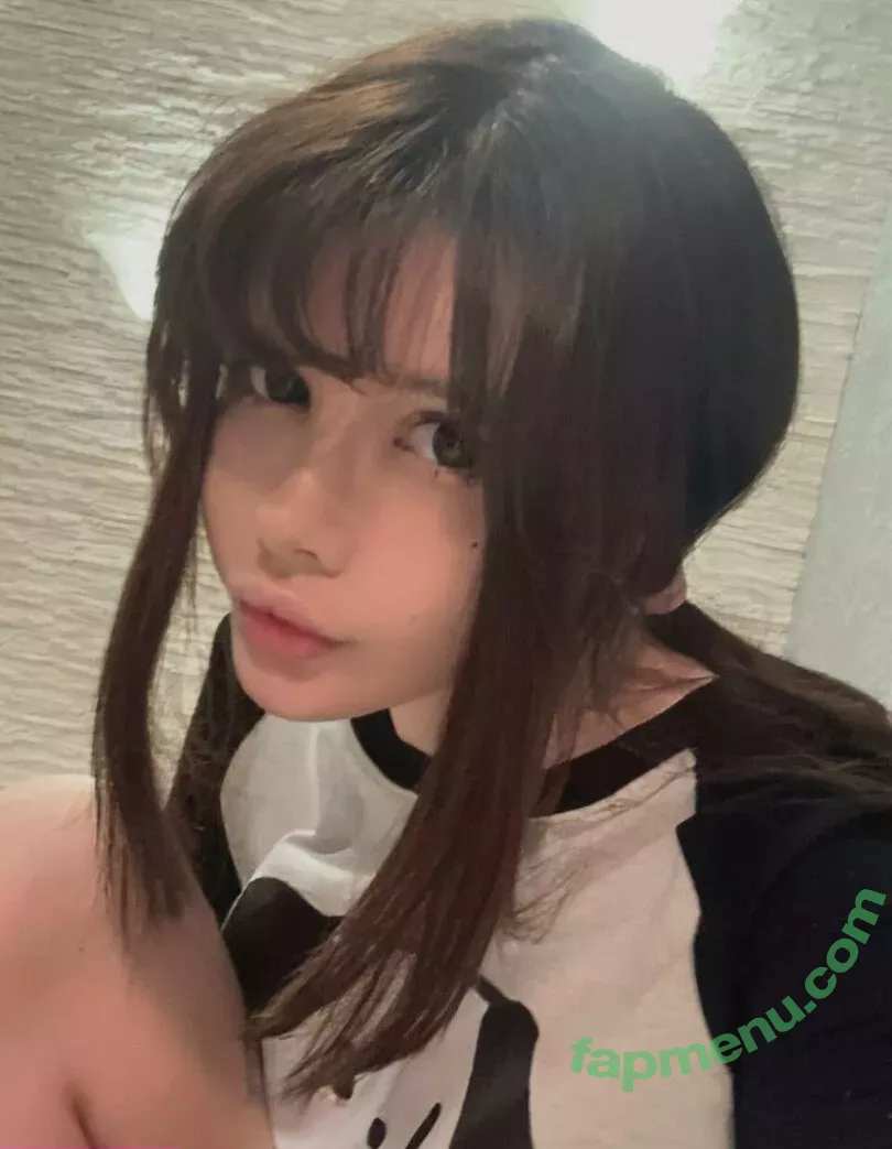 frauleinmilk nude photo #0632 (suisai.uwu / suisaiuwu)