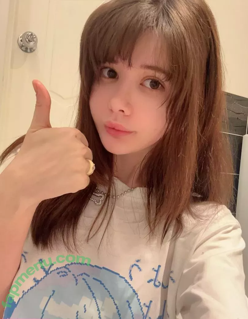 frauleinmilk nude photo #0633 (suisai.uwu / suisaiuwu)