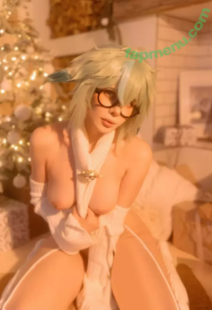 frauleinmilk nude photo #0716 (suisai.uwu / suisaiuwu)