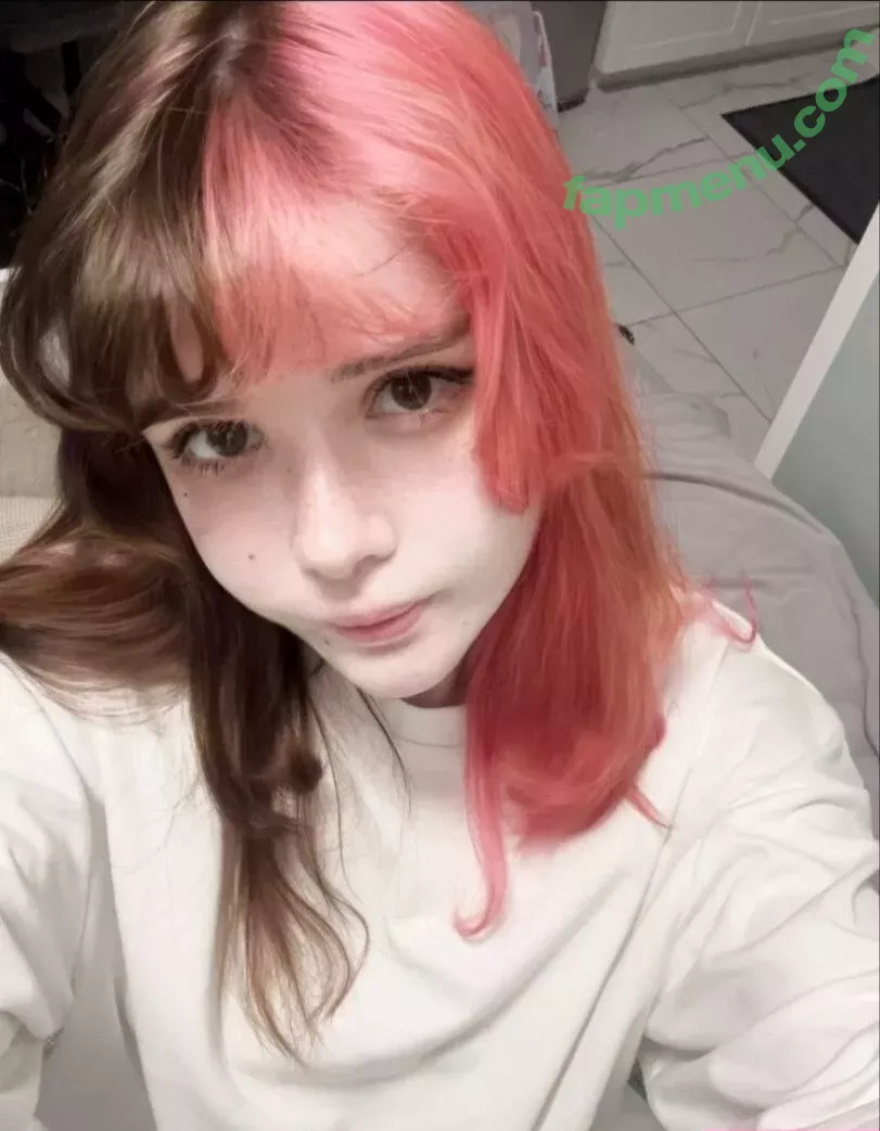 frauleinmilk nude photo #0815 (suisai.uwu / suisaiuwu)