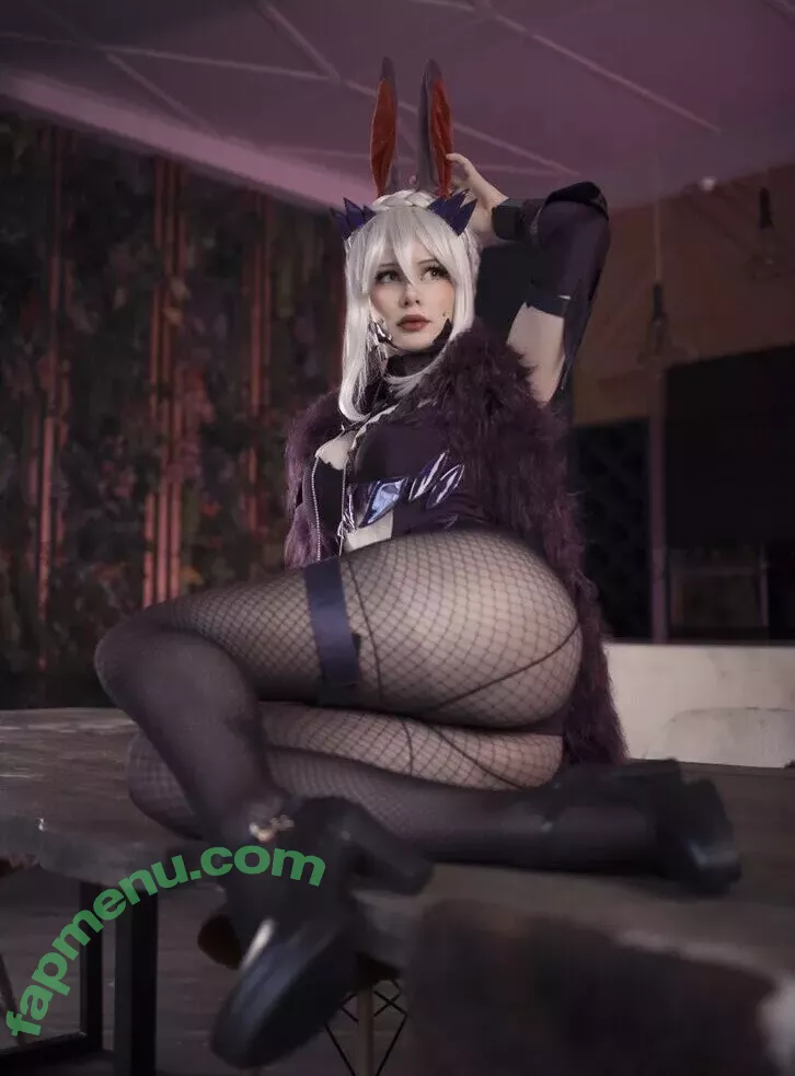 frauleinmilk nude photo #0846 (suisai.uwu / suisaiuwu)