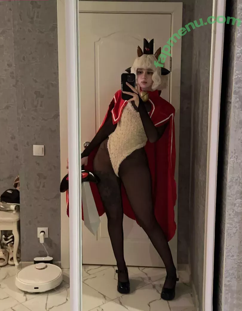 frauleinmilk nude photo #0915 (suisai.uwu / suisaiuwu)