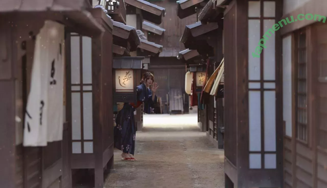 frauleinmilk nude photo #1065 (suisai.uwu / suisaiuwu)