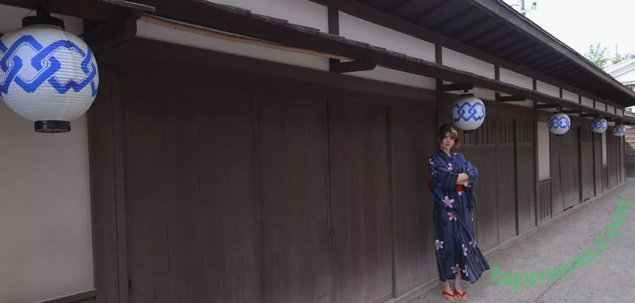 frauleinmilk nude photo #1066 (suisai.uwu / suisaiuwu)