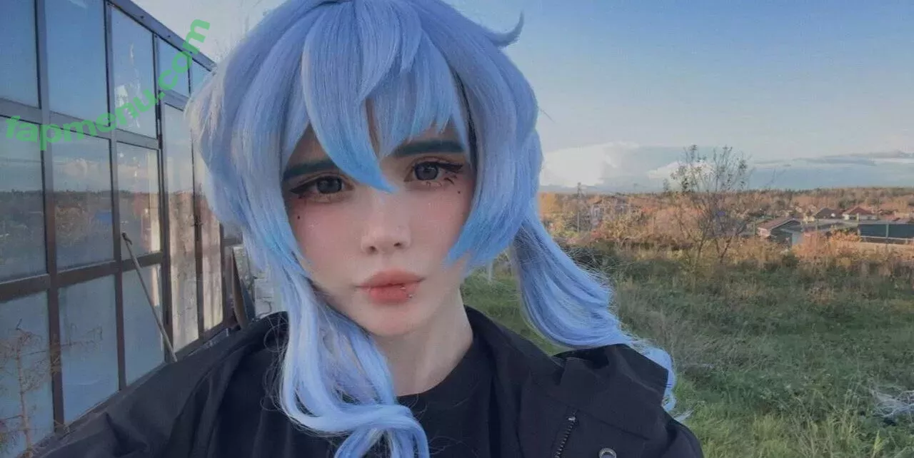 frauleinmilk nude photo #1089 (suisai.uwu / suisaiuwu)