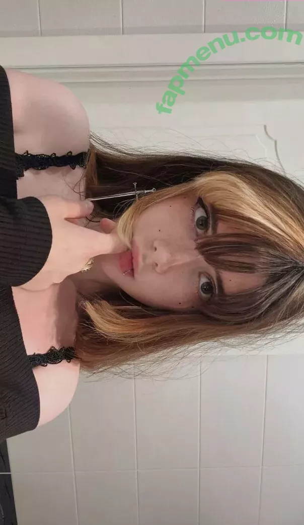 frauleinmilk nude photo #1179 (suisai.uwu / suisaiuwu)