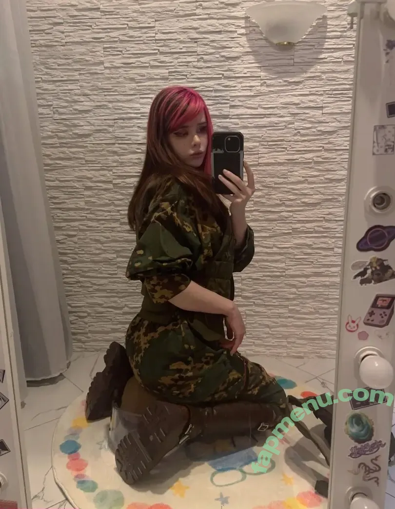 frauleinmilk nude photo #1395 (suisai.uwu / suisaiuwu)