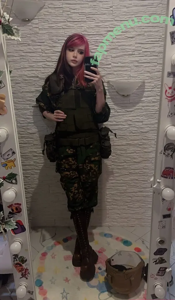 frauleinmilk nude photo #1404 (suisai.uwu / suisaiuwu)