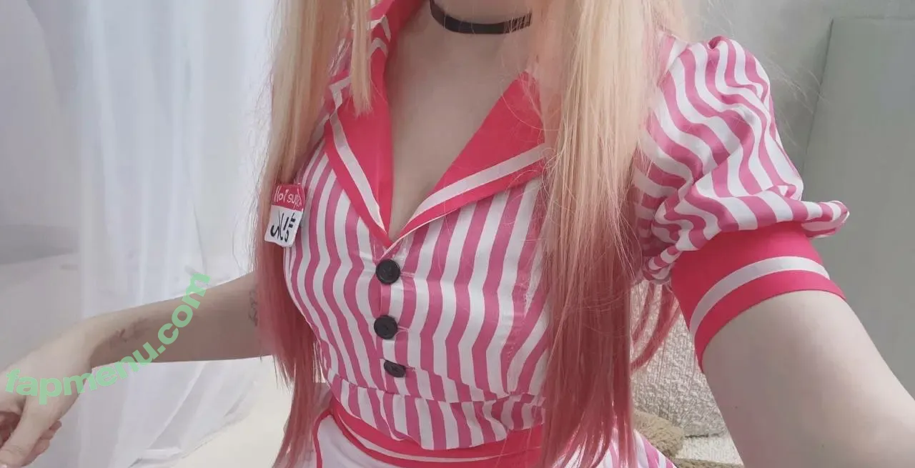 frauleinmilk nude photo #1431 (suisai.uwu / suisaiuwu)