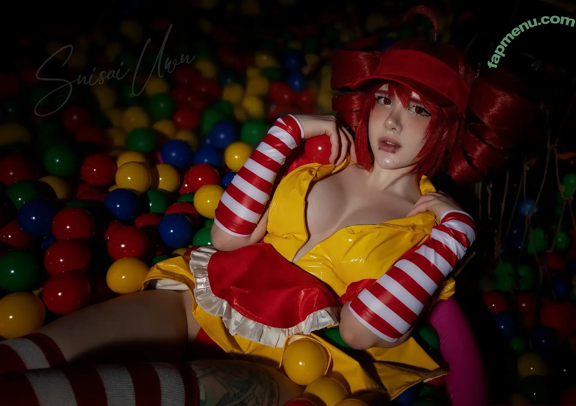 frauleinmilk nude photo #1720 (suisai.uwu / suisaiuwu)