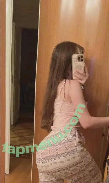 frauleinmilk nude photo #1739 (suisai.uwu / suisaiuwu)