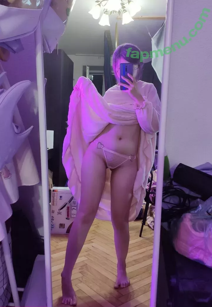 Fraurin nude photo #0037 (Fraudopamine / captorcat)