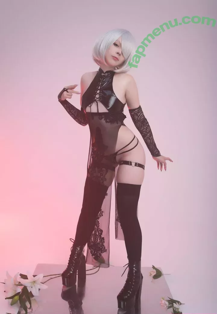 Fraurin nude photo #0305 (Fraudopamine / captorcat)